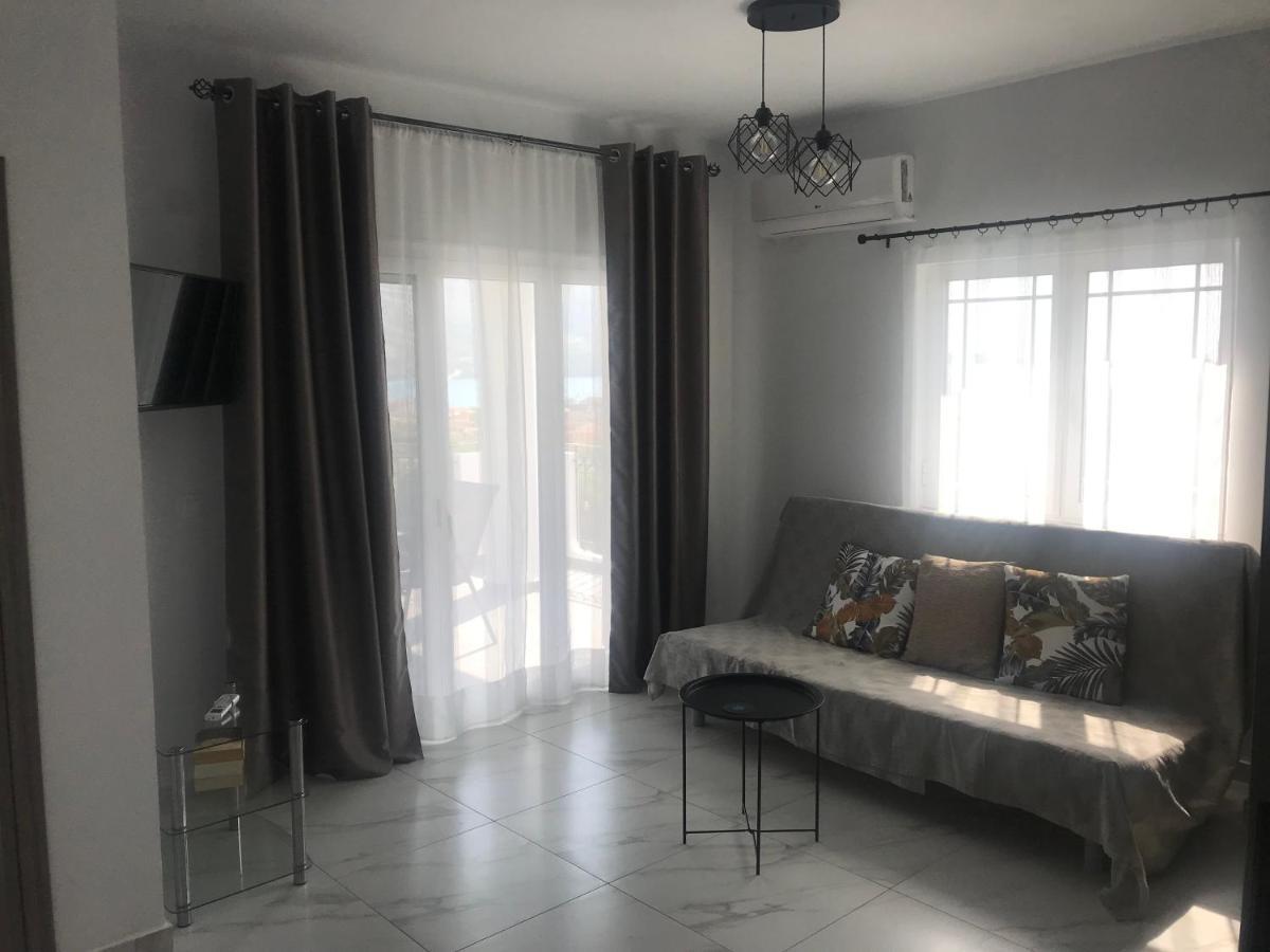 Bafas Apartments Plataria Exterior photo
